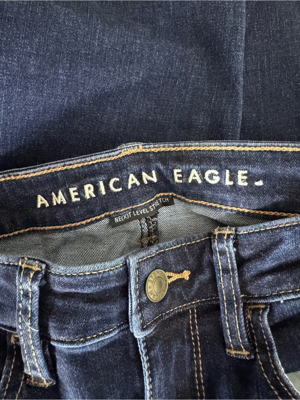 WJ535 {American Eagle} 